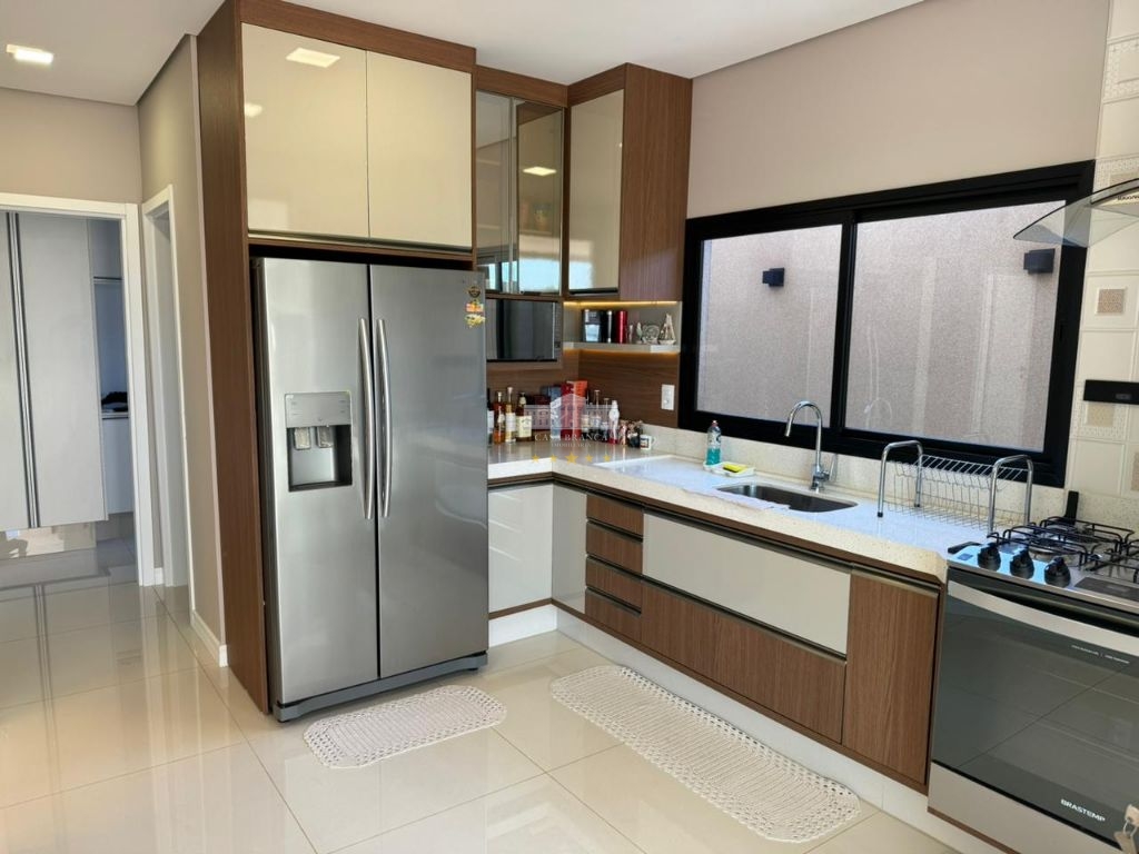 Sobrado, 4 quartos, 319 m² - Foto 33