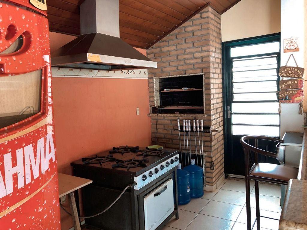 Casa, 5 quartos, 352 m² - Foto 3