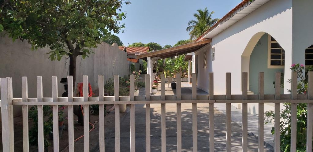 Casa, 3 quartos, 235 m² - Foto 2