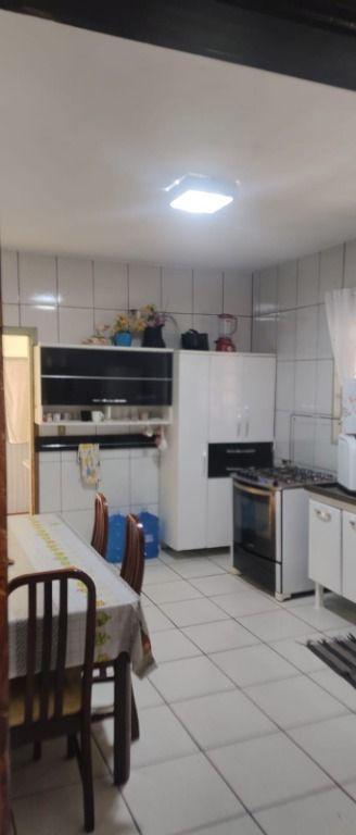 Casa, 3 quartos, 254 m² - Foto 4