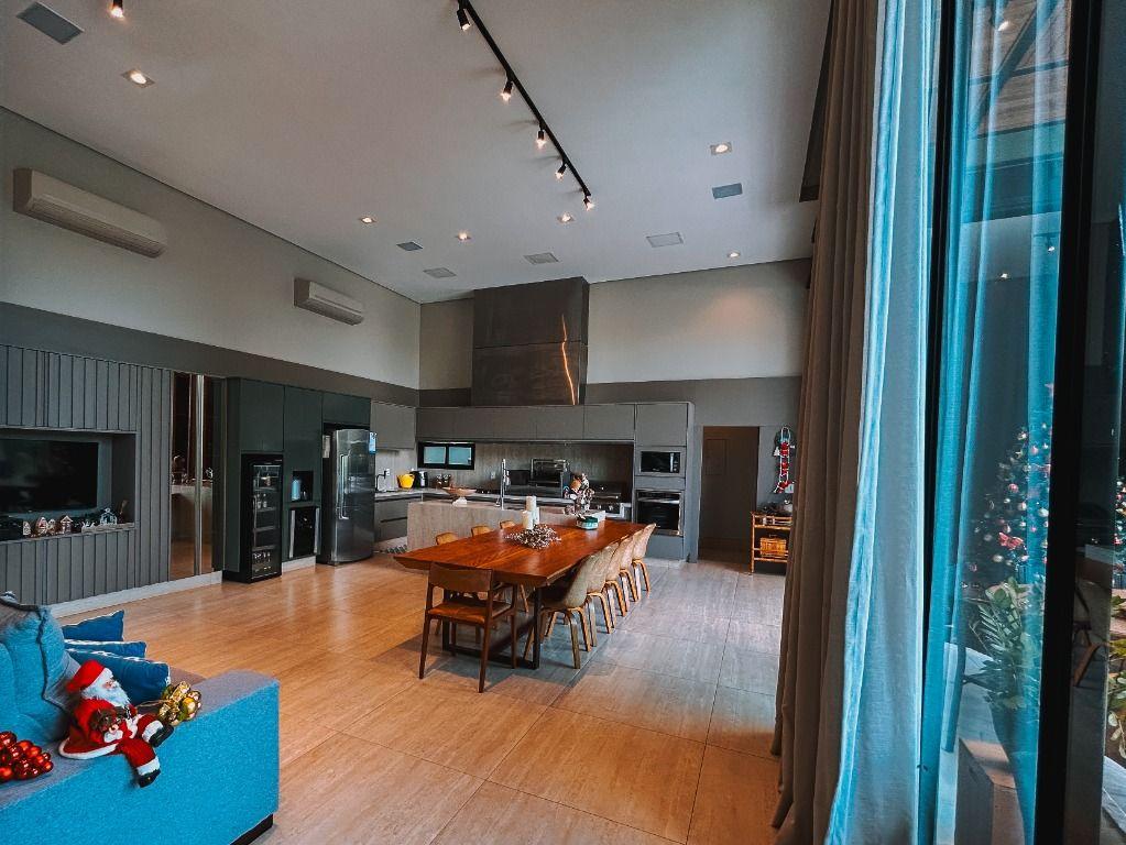 Casa, 4 quartos, 330 m² - Foto 21