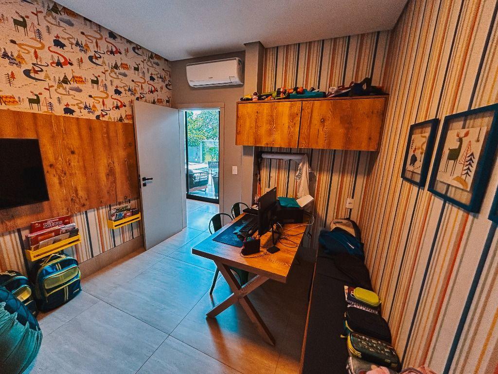 Casa, 4 quartos, 330 m² - Foto 22