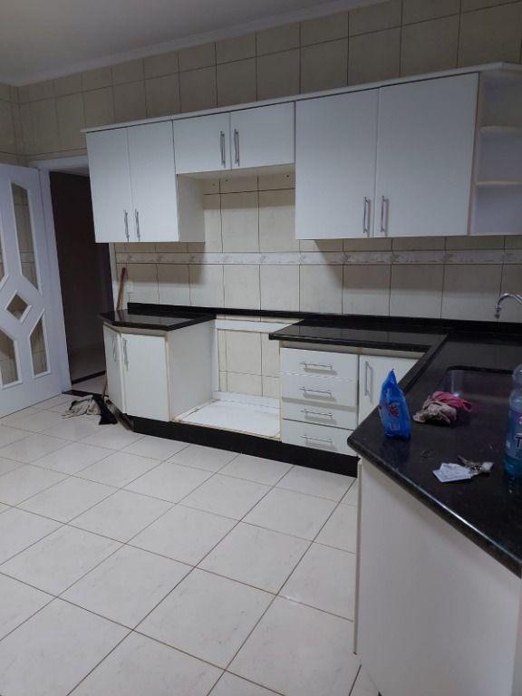 Casa, 3 quartos, 285 m² - Foto 4