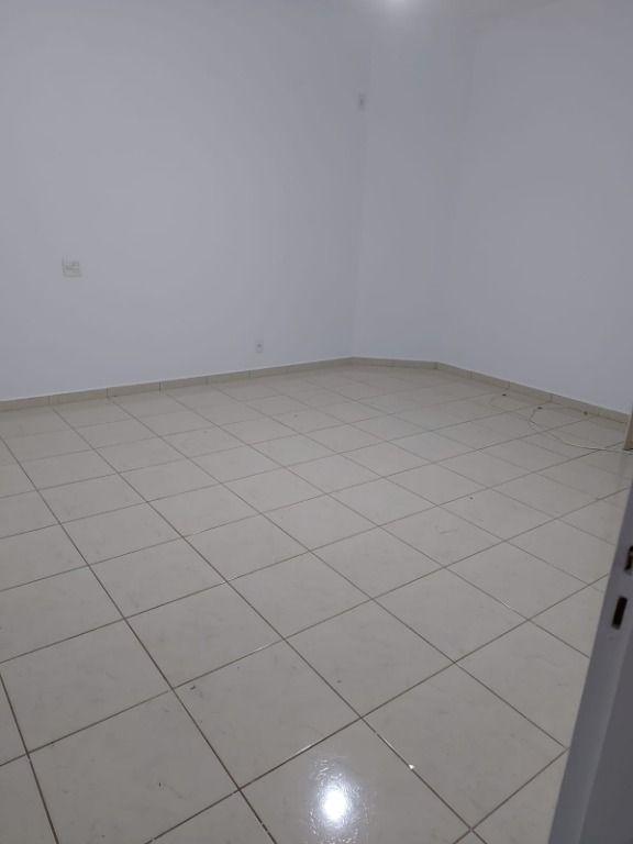 Casa, 3 quartos, 285 m² - Foto 8