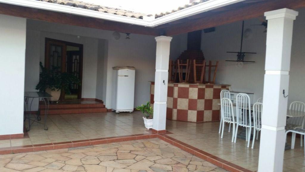 Sobrado, 3 quartos, 280 m² - Foto 1