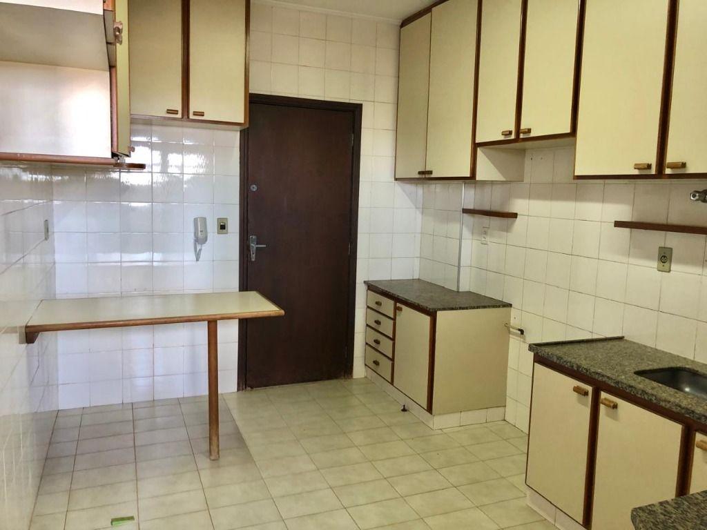 Apartamento, 3 quartos, 124 m² - Foto 4
