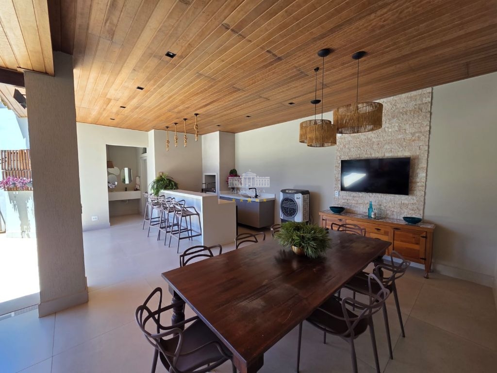 Casa, 4 quartos, 281 m² - Foto 3