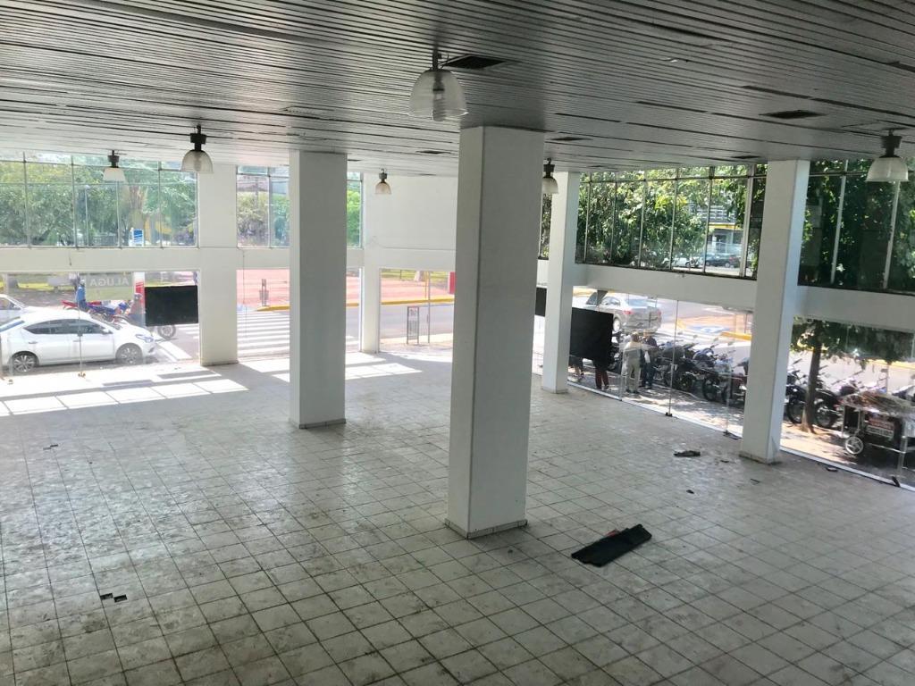 Prédio Inteiro, 700 m² - Foto 2