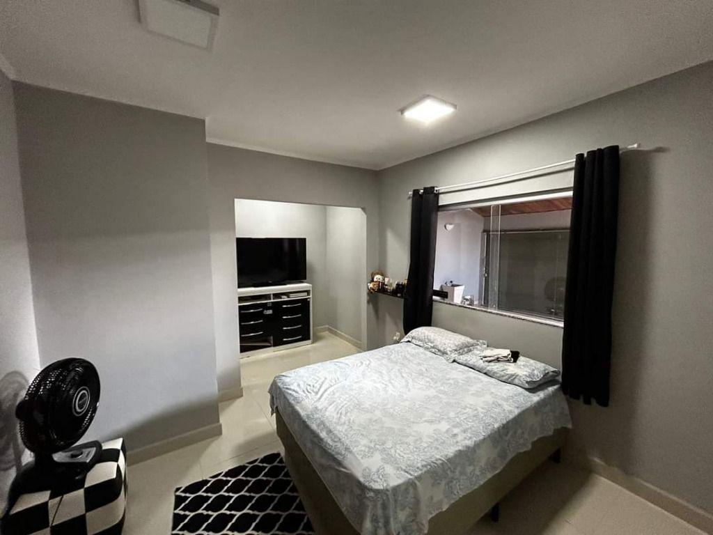 Casa, 4 quartos, 191 m² - Foto 15