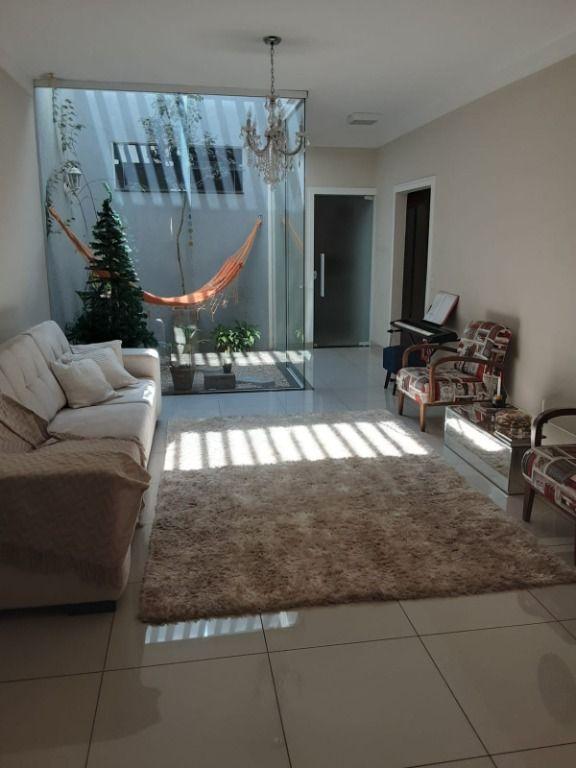 Casa, 3 quartos, 206 m² - Foto 3