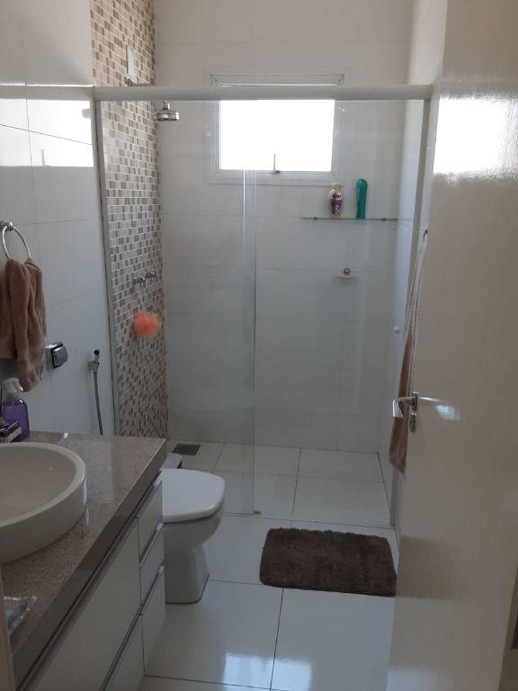 Casa, 3 quartos, 206 m² - Foto 9