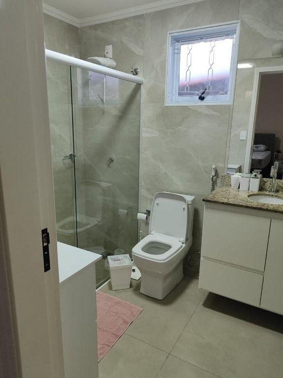 Casa, 3 quartos, 217 m² - Foto 34