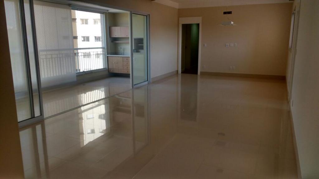 Apartamento, 3 quartos, 182 m² - Foto 1