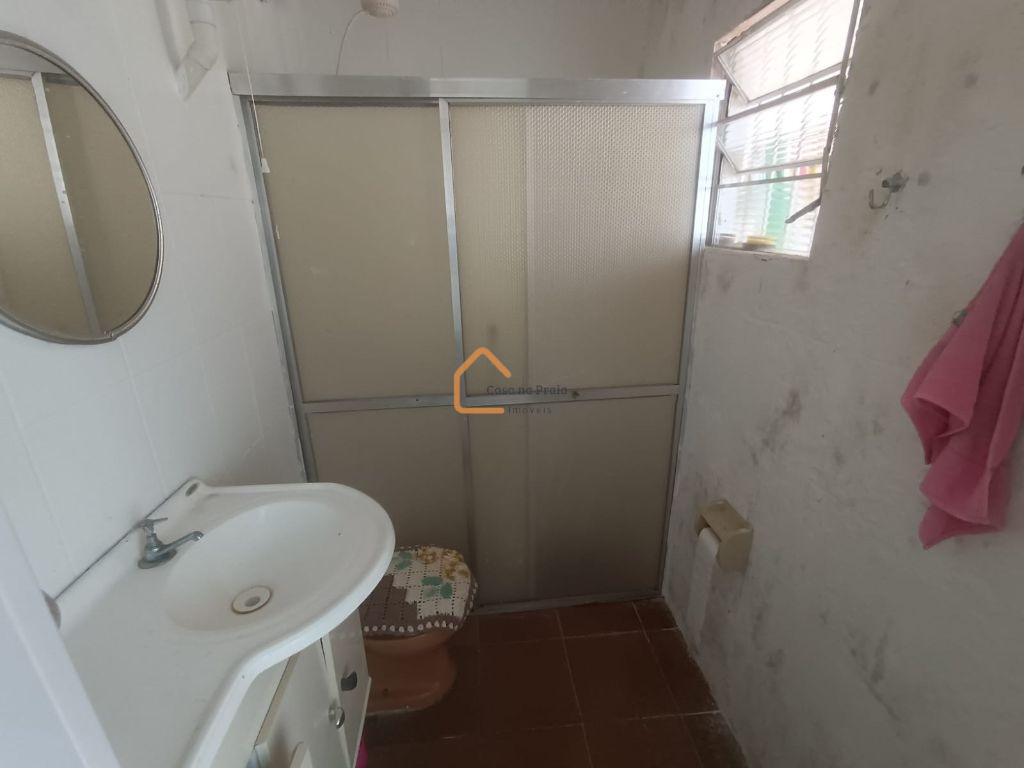 Venda de casas / geminada na cidade de praia grande