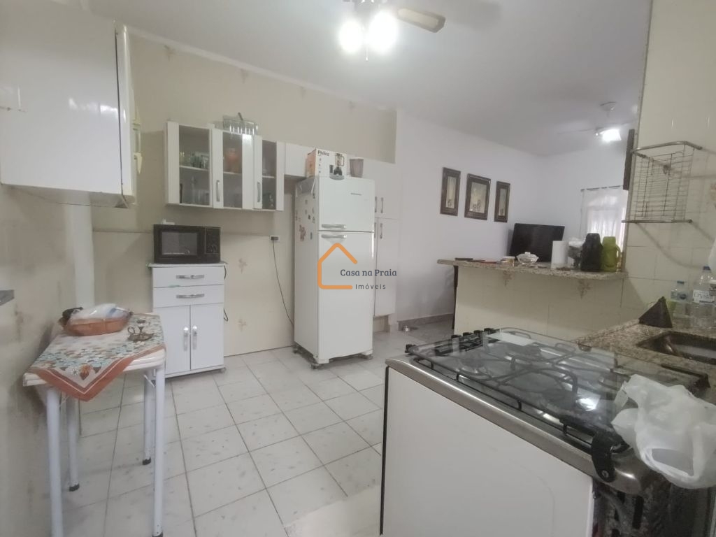Venda de casas / geminada na cidade de praia grande