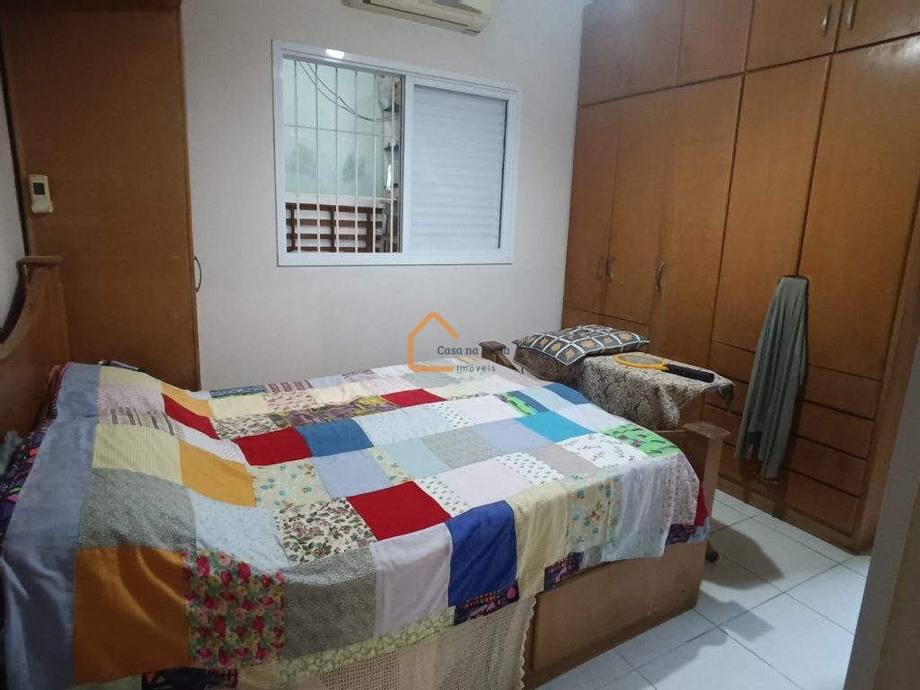 Venda de casas / geminada na cidade de praia grande