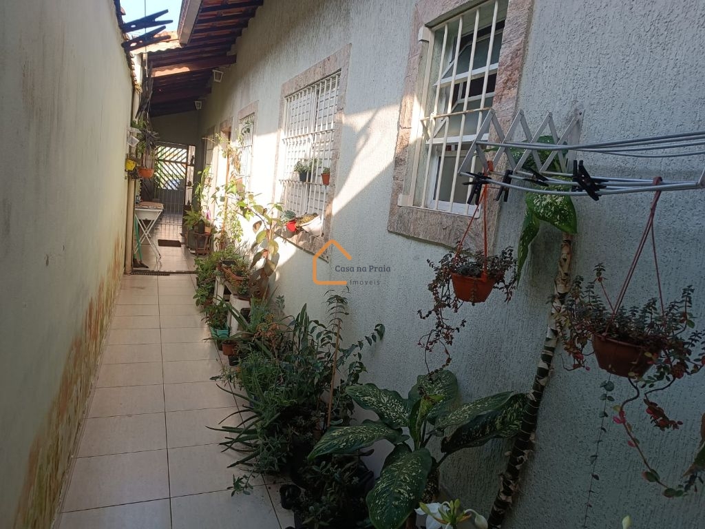 Venda de casas / geminada na cidade de praia grande