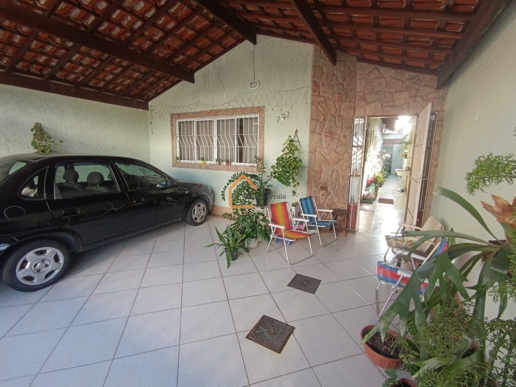 Venda de casas / geminada na cidade de praia grande