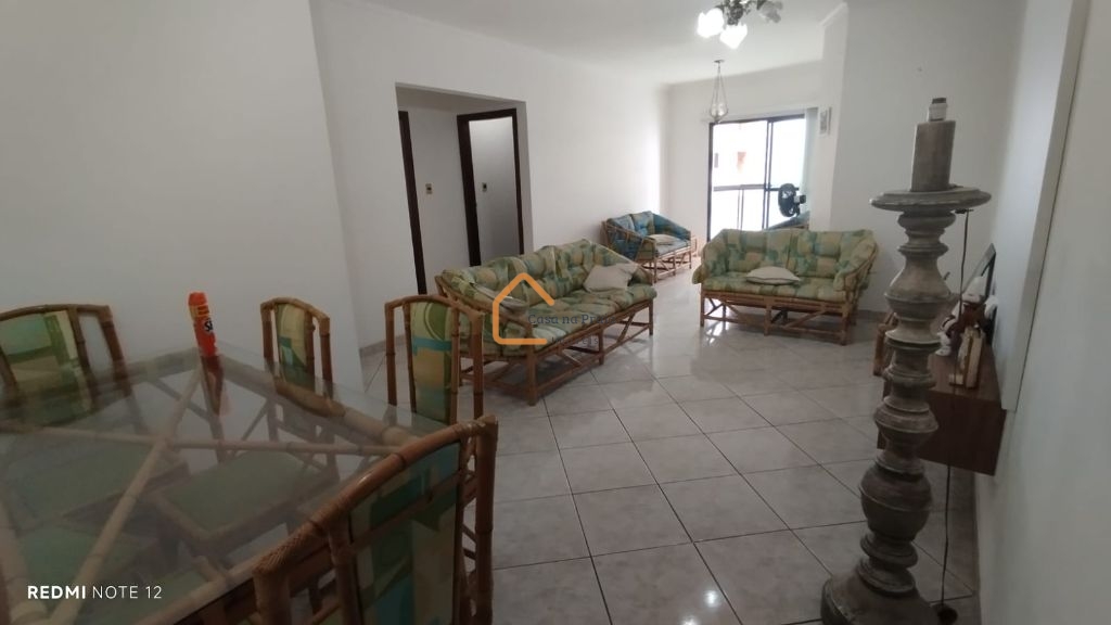 Locação de Apartamentos / Padrão na cidade de Praia Grande