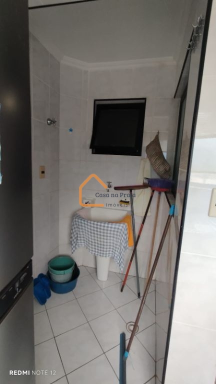 Locação de Apartamentos / Padrão na cidade de Praia Grande