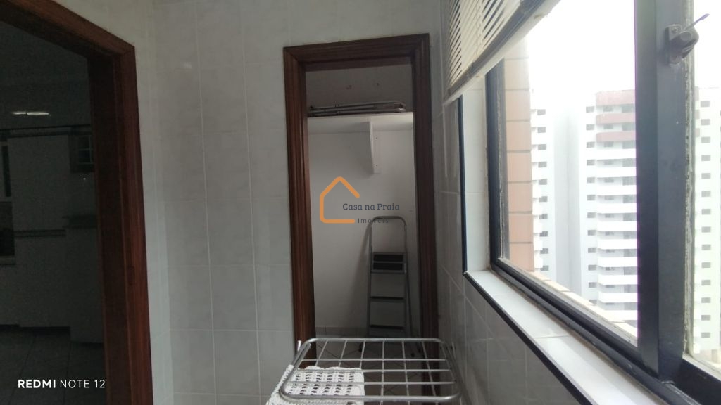 Locação de Apartamentos / Padrão na cidade de Praia Grande