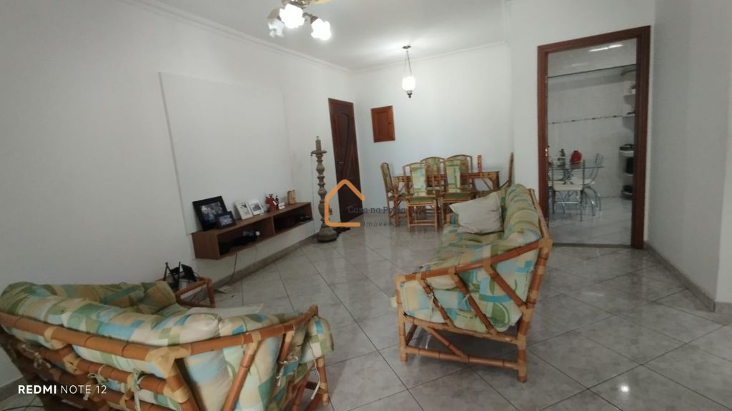 Locação de Apartamentos / Padrão na cidade de Praia Grande