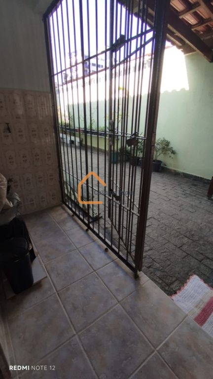Venda de casas / padrão na cidade de praia grande
