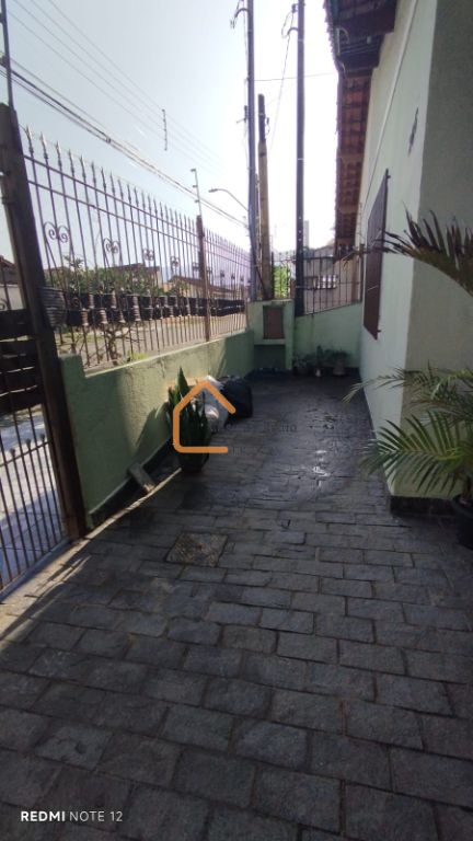 Venda de casas / padrão na cidade de praia grande