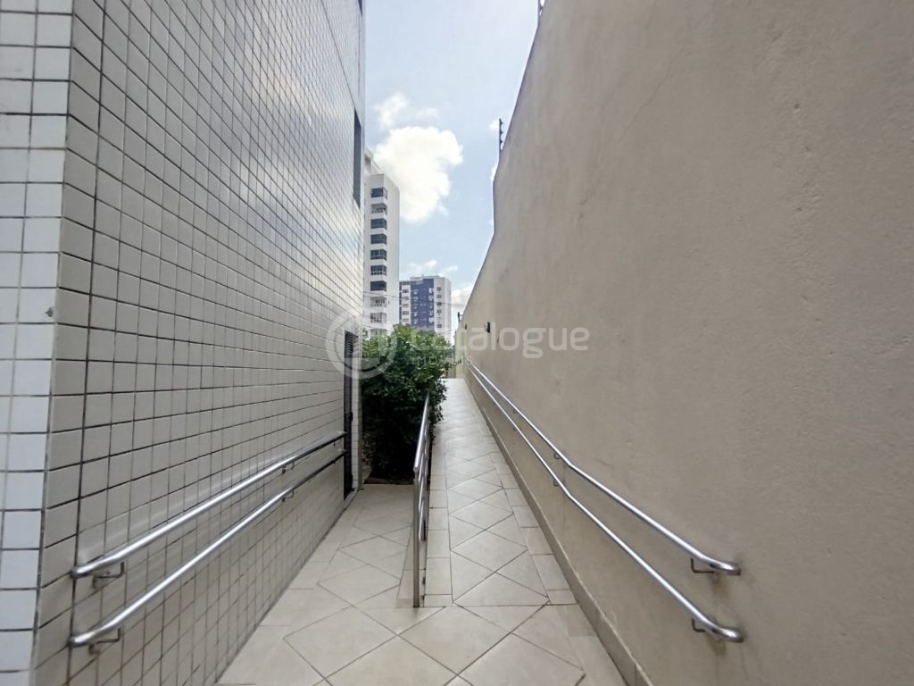 Excelente apartamento em petrópolis 80m²
