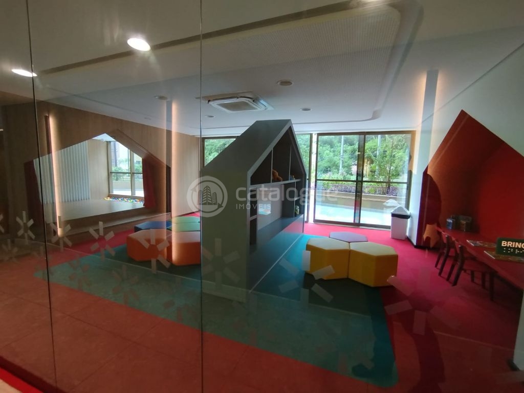 20° andar no tirol apartamento novo