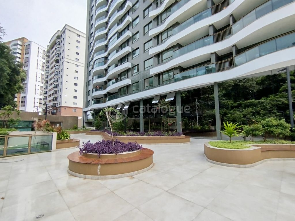 20° andar no tirol apartamento novo
