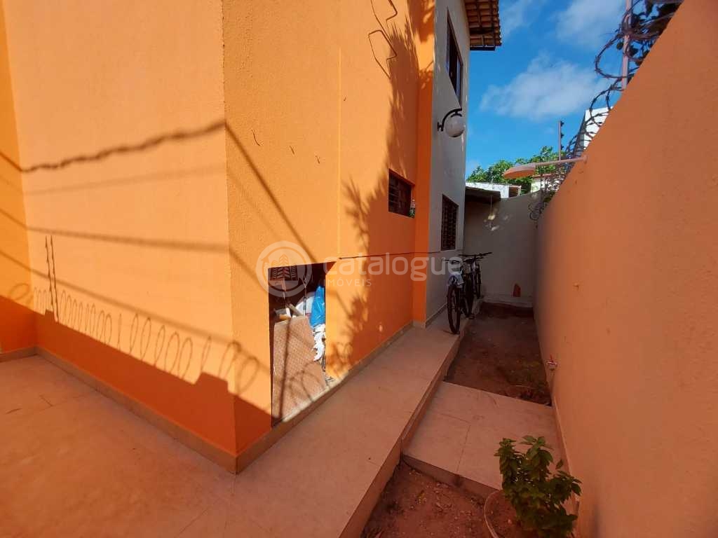 Casa Duplex em Lagoa Nova