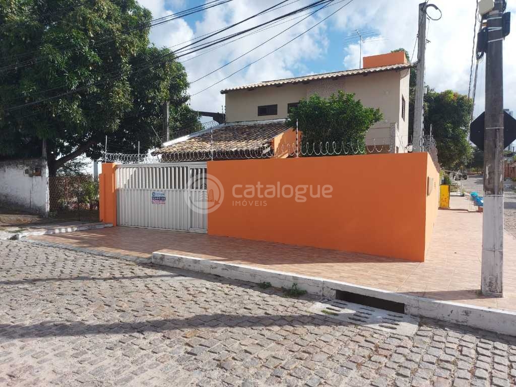 Casa Duplex em Lagoa Nova