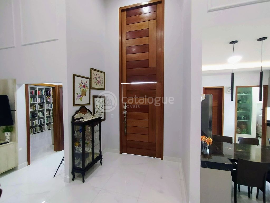 Casa Espetacular no Condomínio Chácara Bonfim