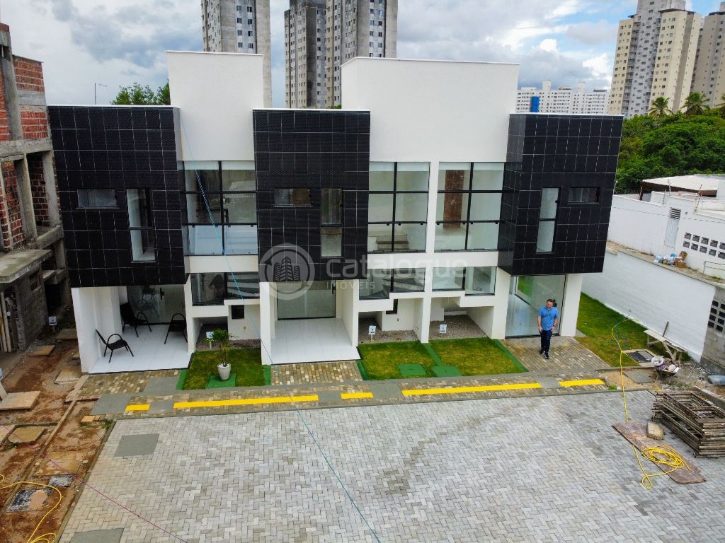 Condomínio Vale Real II - Casa Duplex