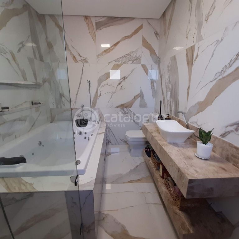 Excelente casa duplex com fino acabamento no Cajupiranga Condomínio Club