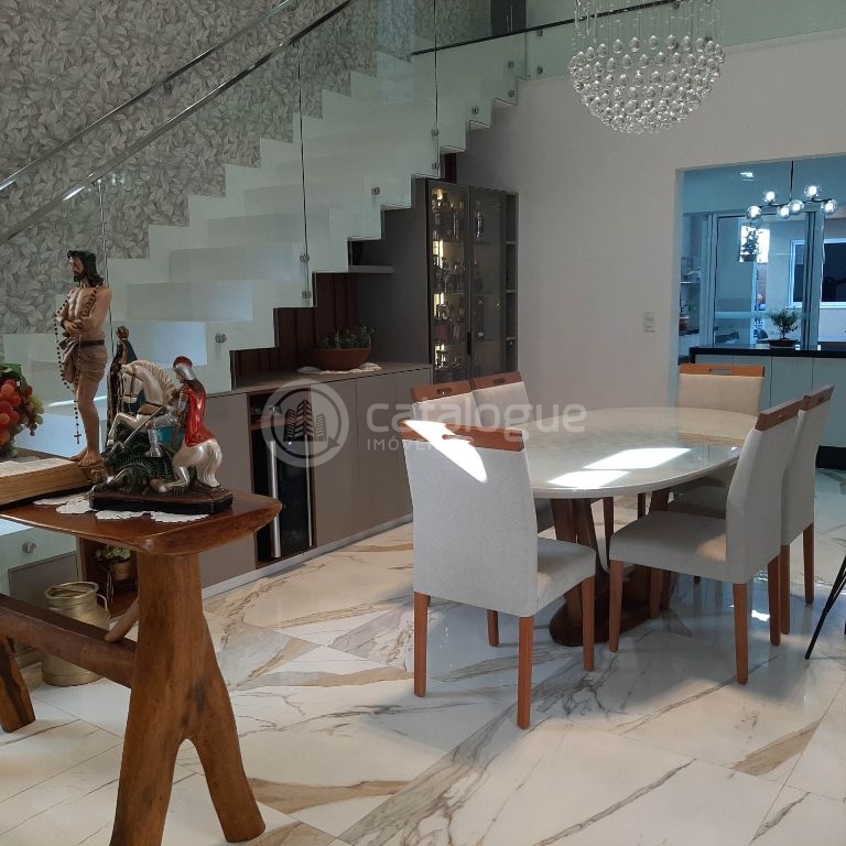 Excelente casa duplex com fino acabamento no Cajupiranga Condomínio Club