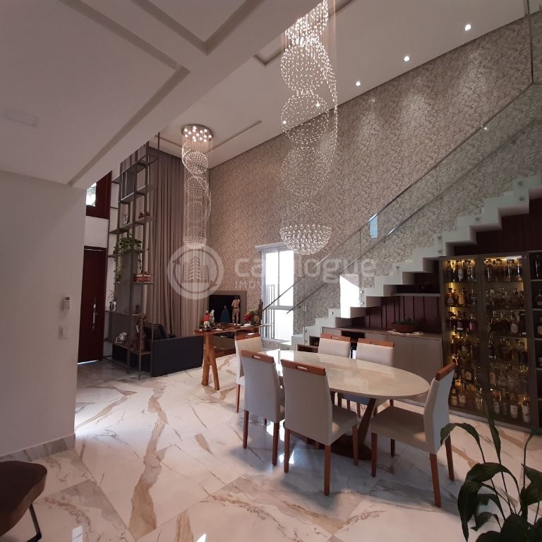 Excelente casa duplex com fino acabamento no Cajupiranga Condomínio Club
