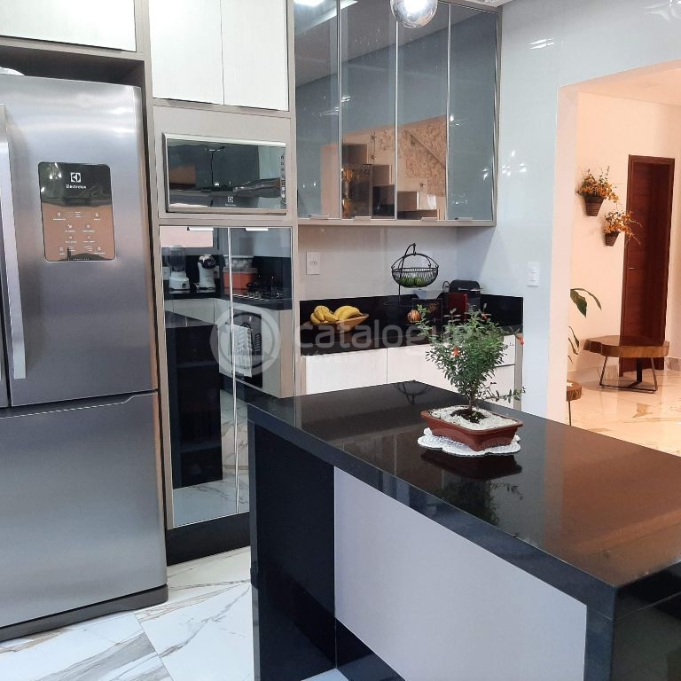 Excelente casa duplex com fino acabamento no Cajupiranga Condomínio Club
