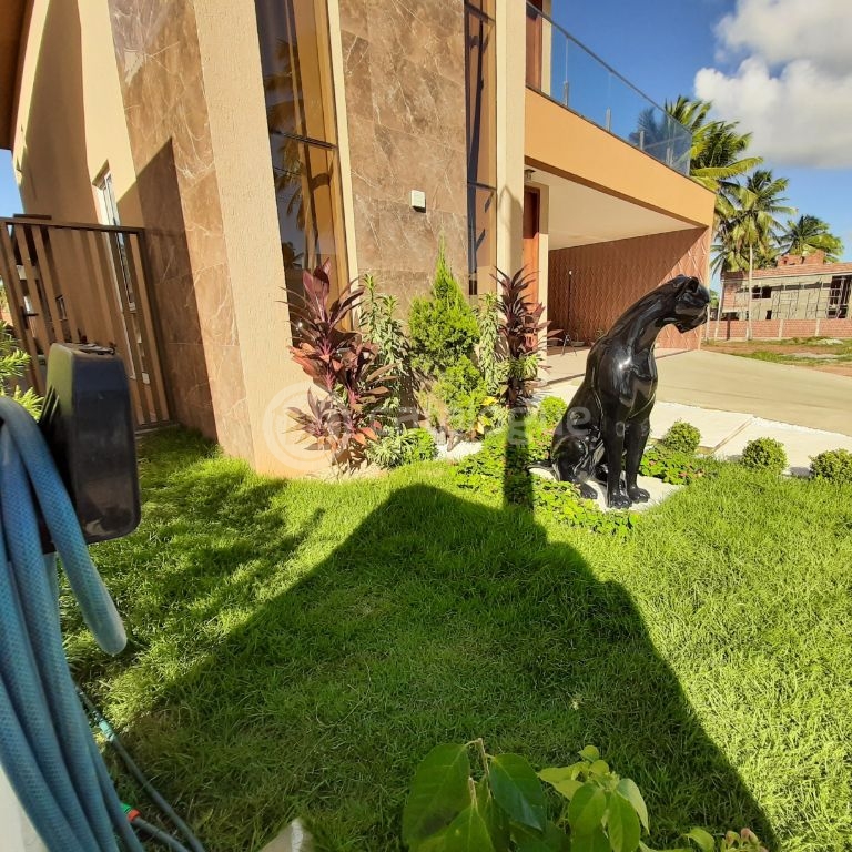 Excelente casa duplex com fino acabamento no cajupiranga con