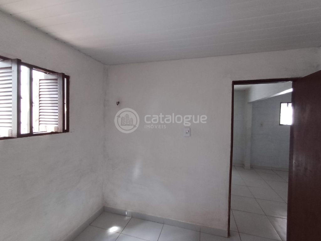 Oportunidade, Casa no Golandim, com ponto comercial próximo ao terminal de ônibus. 300m²