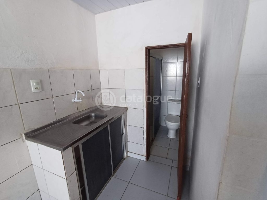 Oportunidade, Casa no Golandim, com ponto comercial próximo ao terminal de ônibus. 300m²