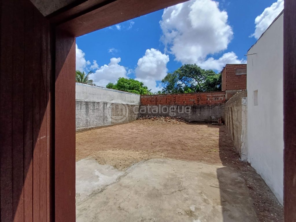 Oportunidade, Casa no Golandim, com ponto comercial próximo ao terminal de ônibus. 300m²