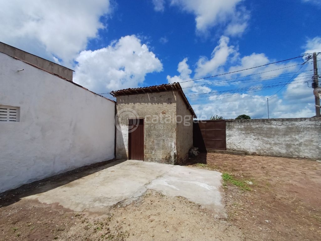 Oportunidade, Casa no Golandim, com ponto comercial próximo ao terminal de ônibus. 300m²