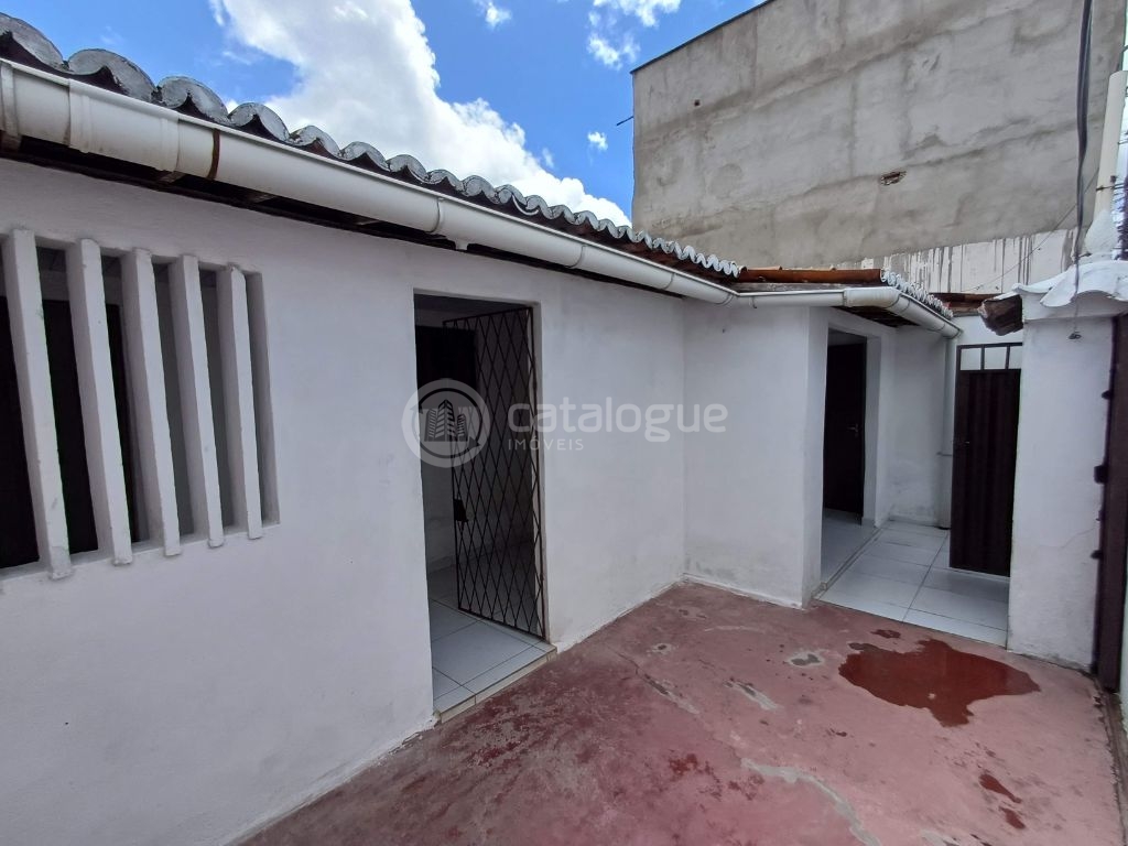 Oportunidade, Casa no Golandim, com ponto comercial próximo ao terminal de ônibus. 300m²