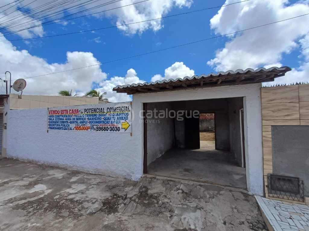Oportunidade, Casa no Golandim, com ponto comercial próximo ao terminal de ônibus. 300m²