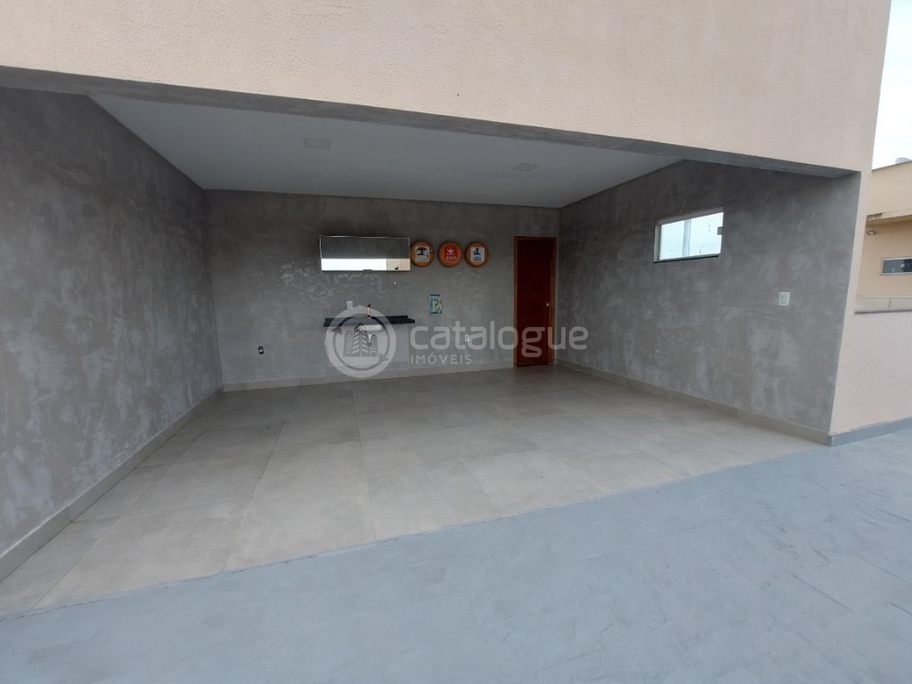 Casa a venda no fazenda real - com 659m2 de área construída 