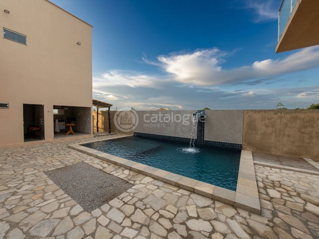 Casa a venda no fazenda real - com 659m2 de área construída 