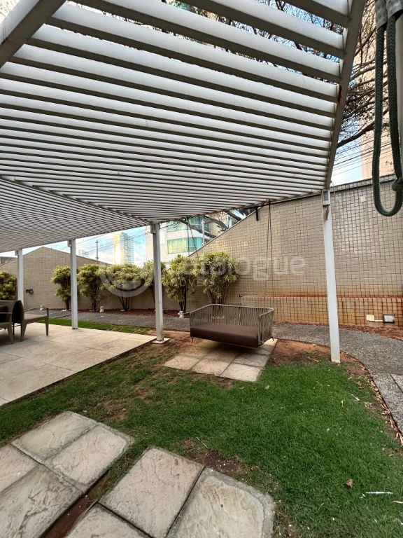 - Cobertura Duplex com 260m2 - 3 suites sendo 01 master com closet