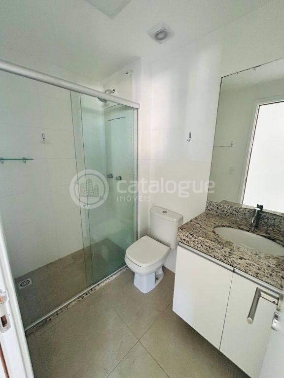 - Cobertura Duplex com 260m2 - 3 suites sendo 01 master com closet